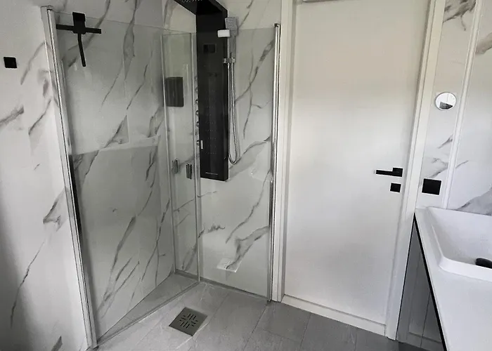 Smart 82 Apartment *